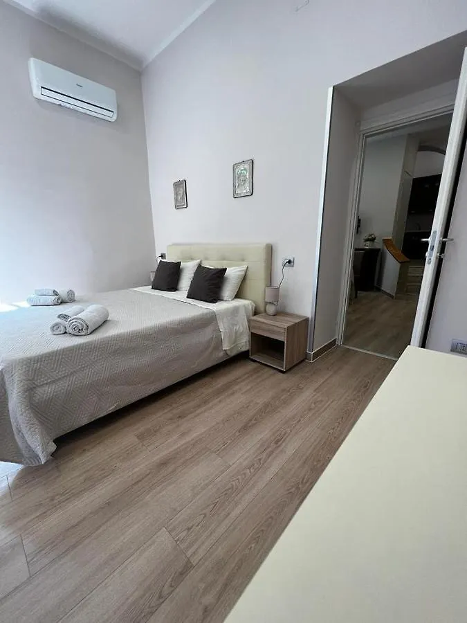 Apartament A Casa E Mamma' Neapol